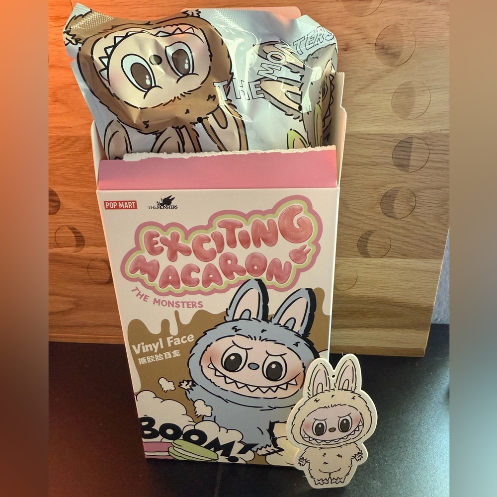 Labubu Exciting Macaron Vinyl Face Collectible Soymilk 💯 Authentic